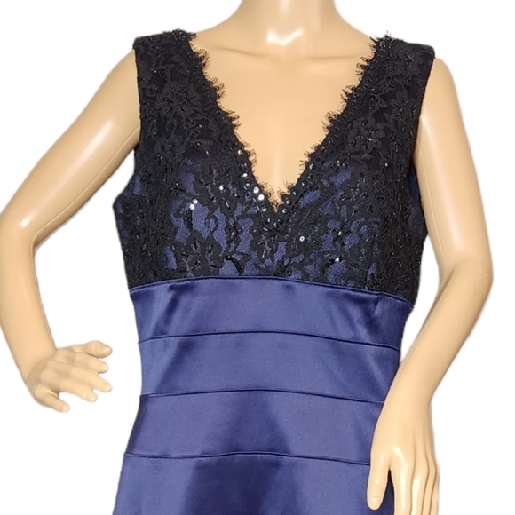 Eliza J. Navy/Black Lace sleeveless dress - Picture 11 of 17